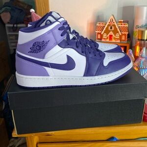 Air Jordan 1s-Sky Jade Purple